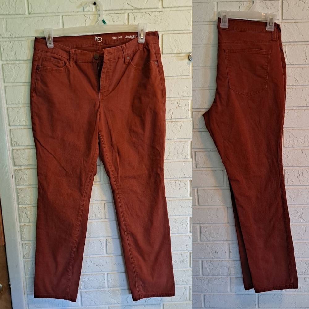 New Directions Rust Red 14R Straight Leg Pants